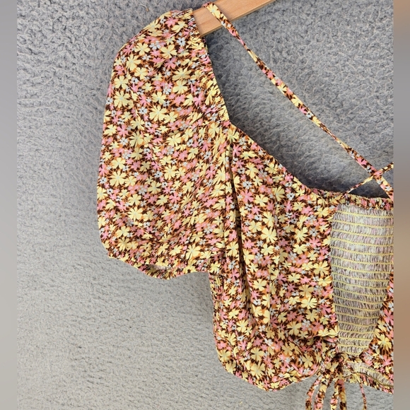 Maaji Womens Beach Wear Tops Sz M Cutout Ditsy Flower Pink Yellow Versatile Wear - Picture 7 of 15